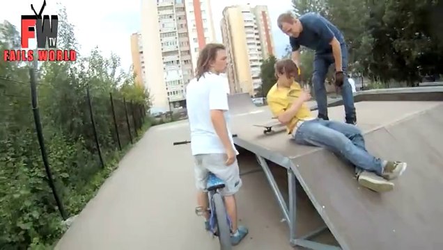 Brutal Skateboarding Fall Out - Fails World