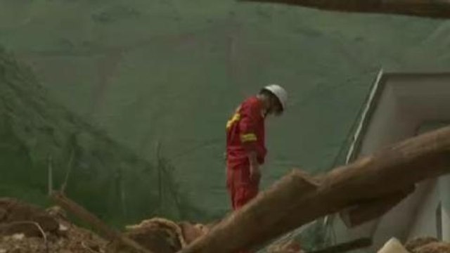 Hopes fade for missing China quake victims