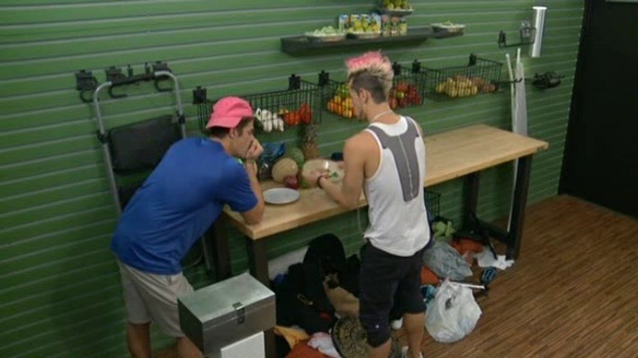 Zach and Frankie talking after DE
