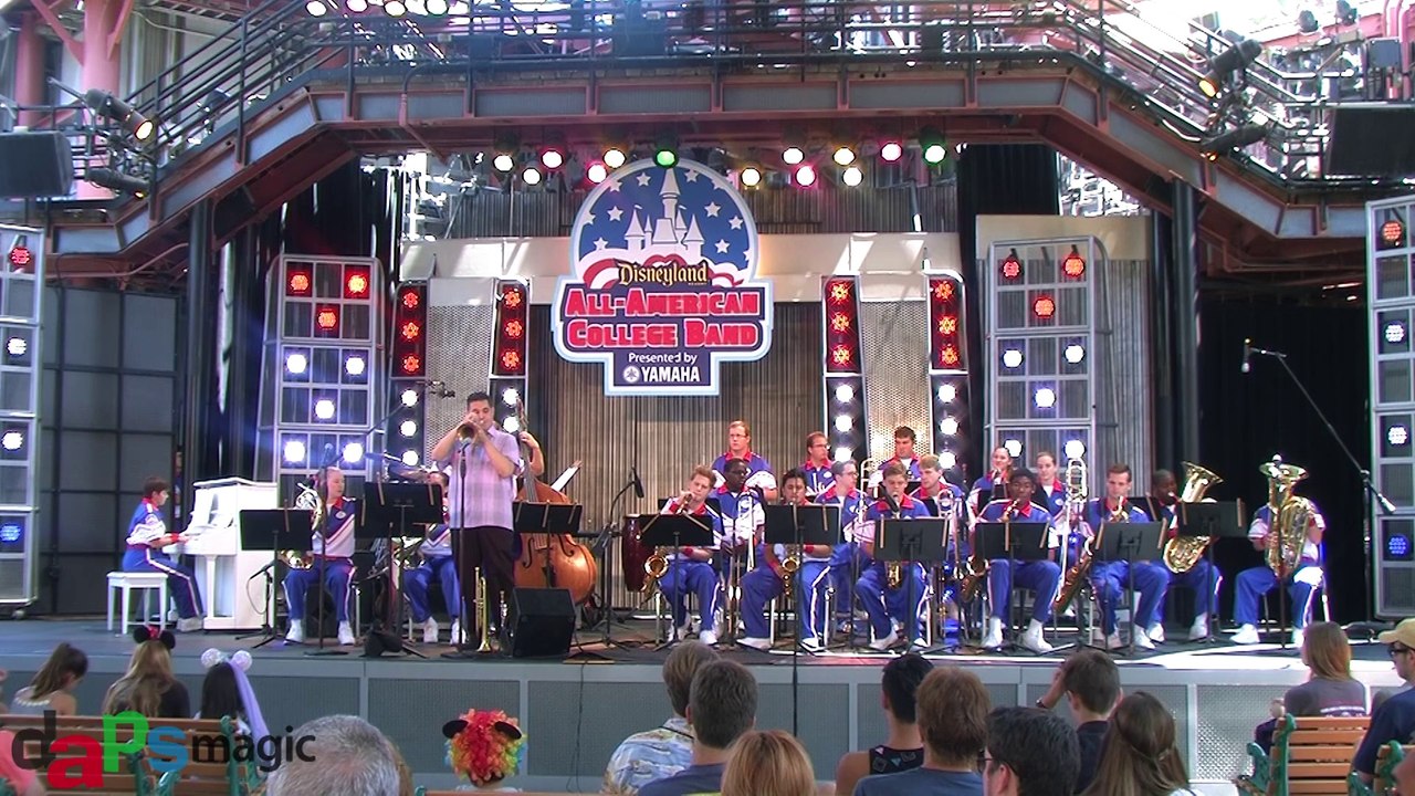 Spring Can Really Hang You Up the Most - 2014 Disneyland All-American College Band w/ Rex Richardson