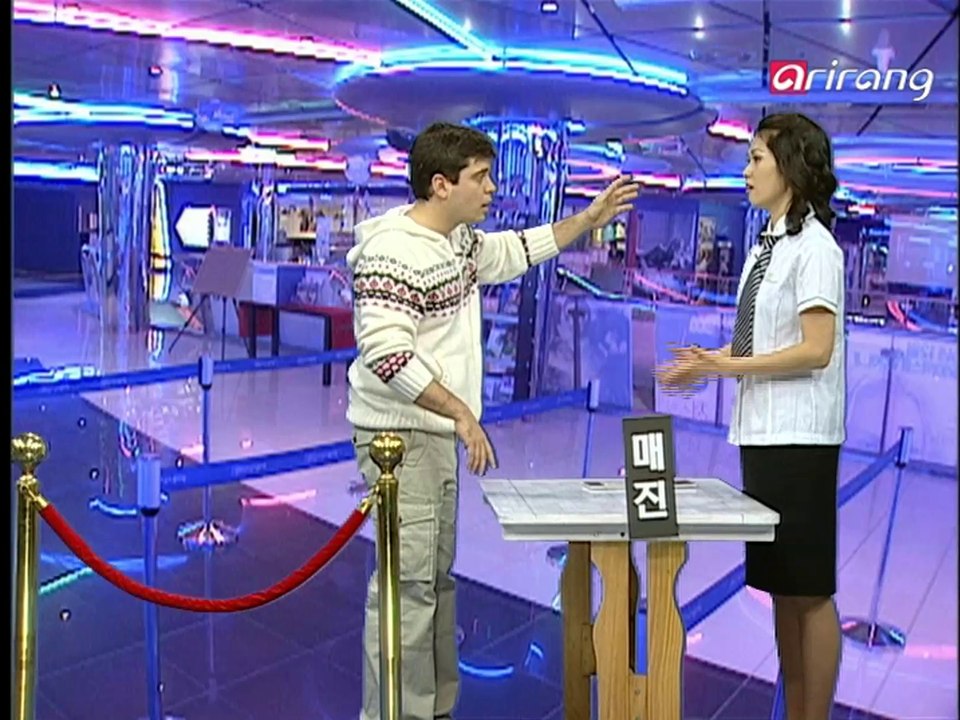 Traveler's Korean (English) S1Ep19 Can I have two tickets for the six o’clock show? 여섯 시 표 두 장 주세요[yeo-seot-si-pyo du-jang ju-se-yo]