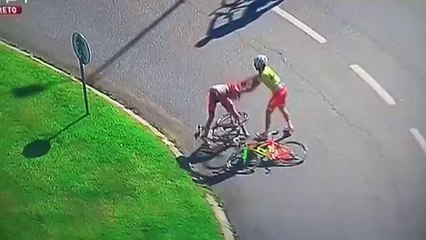 Bagarre entre deux cyclistes