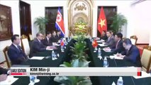 S. Korean foreign minister meets Chinese counterpart on sidelines of ASEAN forum