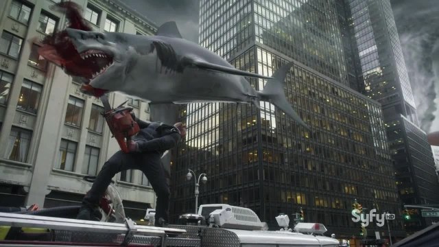 Toutes les morts de Sharknado 2 (Compilation)