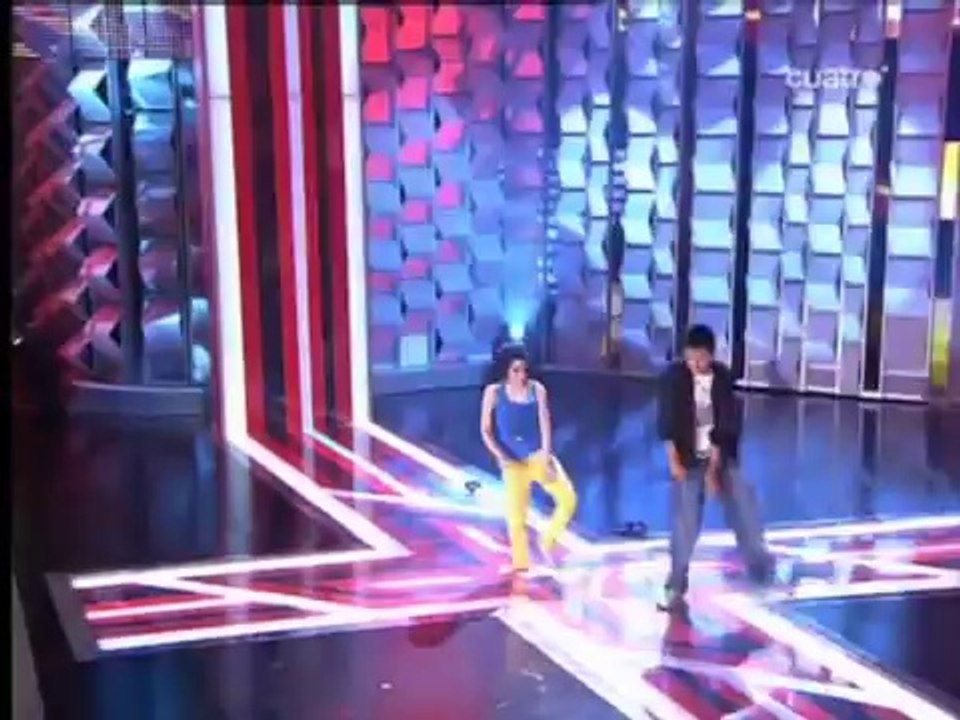 Angy en Factor X - Gala 7º - Un amigo le da una sorpresa a Angy tras la actuación