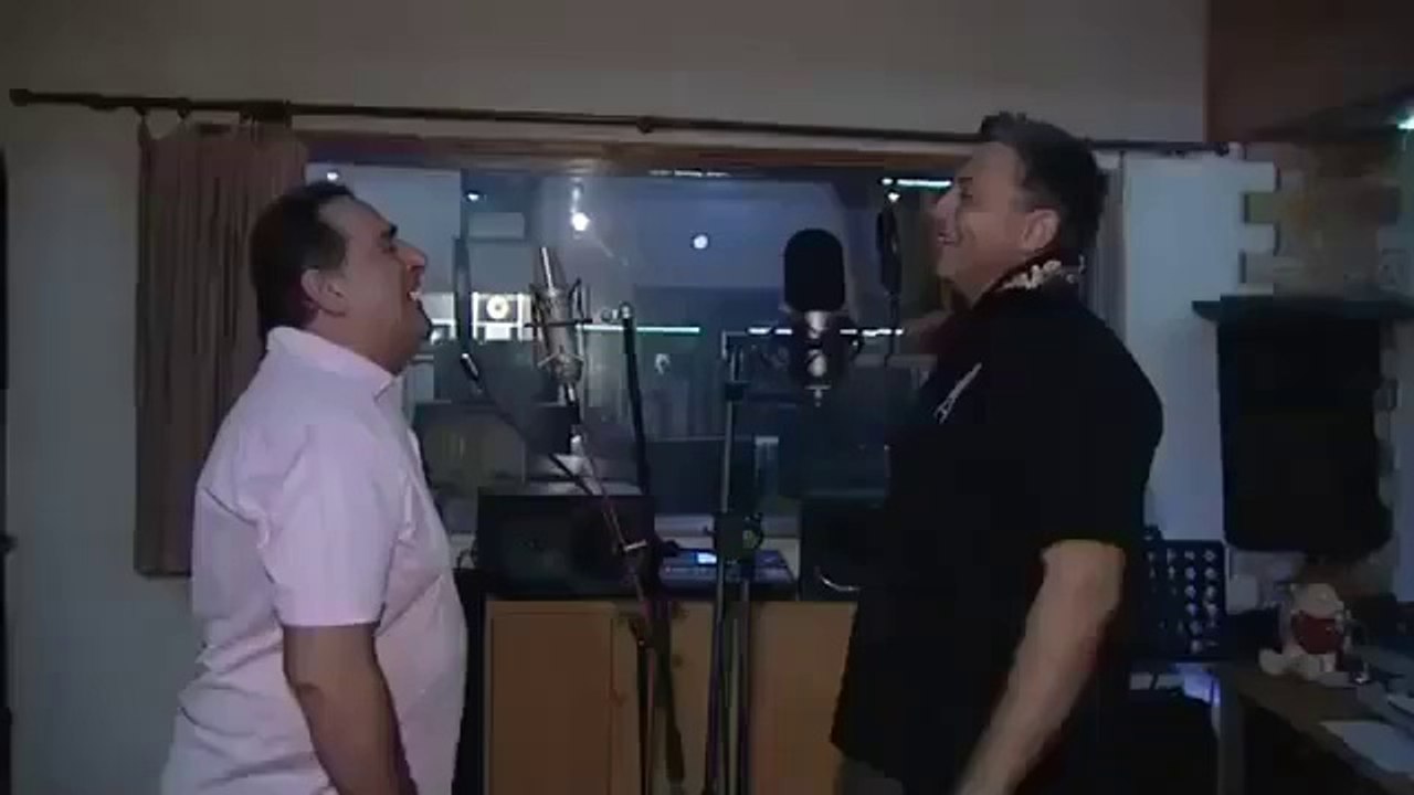 Βασίλης Καρράς- Νίκος Μακρόπουλος- Vegas - Ολοι Μαζί  New  Video Clip