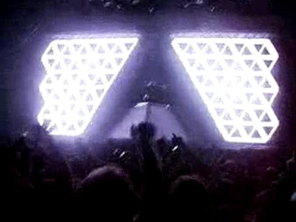 Daft punk around the world short session