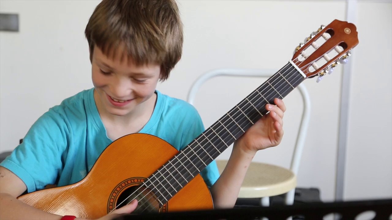 Eveil et cours de musique / danse pour enfants à Marseille