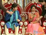 Tu Mere Agal Bagal Hai 8th August 2014pt4