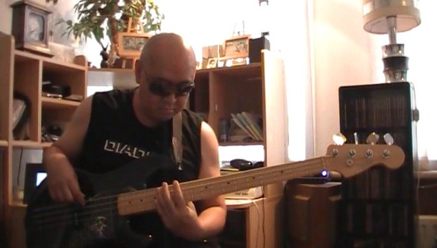 Smooth Crimminal Michael Jackson basscover Bob Roha