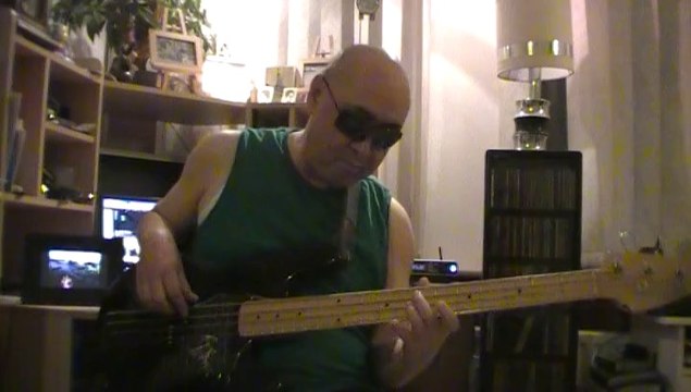 The Ballad of John & yoko The Beatles bass cover1 Bob Roha
