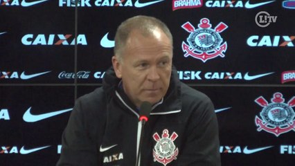 Mano brinca com rápida contratação de Robinho e respeita jogador