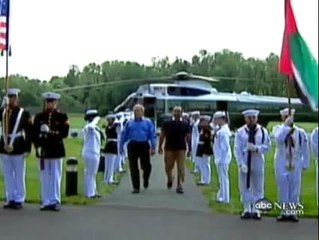 أحد أفراد الأسرة الحاكمة في الإمارات يعذب مواطن إمراتي