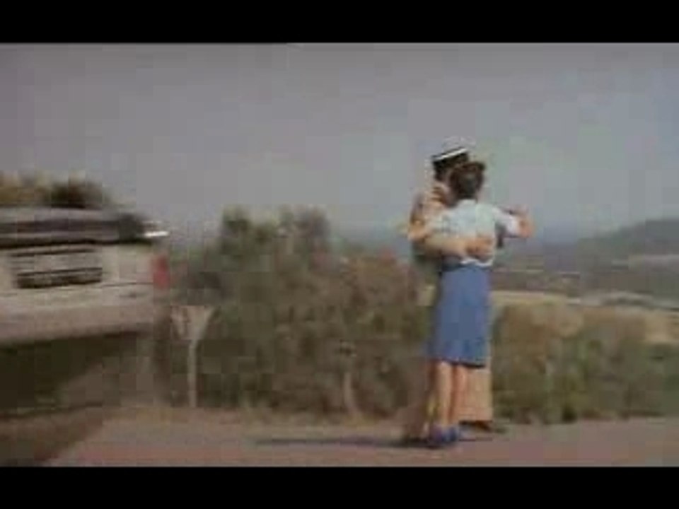 Trailer Gendarme et les Gendarmettes