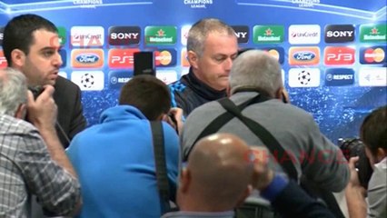 Arbeloa pide disculpas a Casillas por su retuit