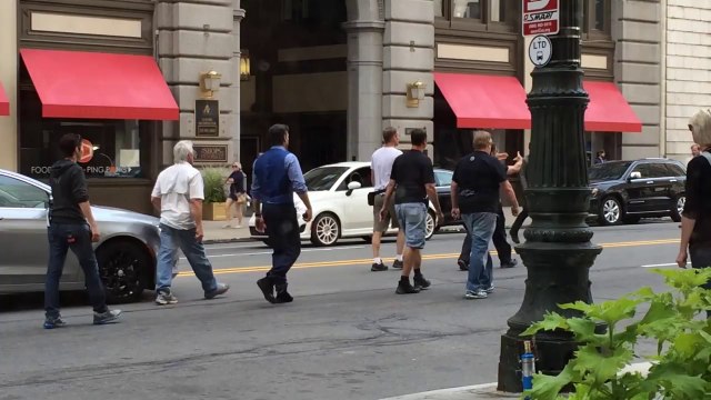 Batman v Superman : Dawn of Justice - Bruce Wayne, Zack Snyder and a Car Chase