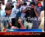 Sargodha - Clash between Police and PAT workers