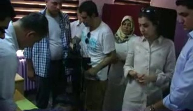 Şanlıurfa Büyükşehir Belediye Başkanı Celalettin güvenç ailesiyle birlikte oyunu kullandı