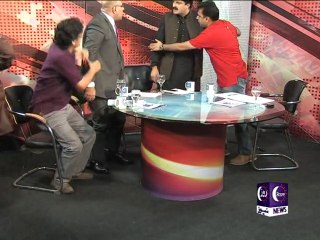 LEAKED footage of Fight Between Ajmal Wazir and Jan Achakzai in a live Show