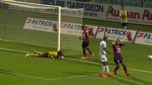 Clermont Foot - AJ Auxerre (1-1) - Résumé - (CF63-AJA) / 2014-15