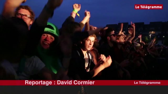 Fête du bruit dans Landerneau. M : Ondes sensuelles !