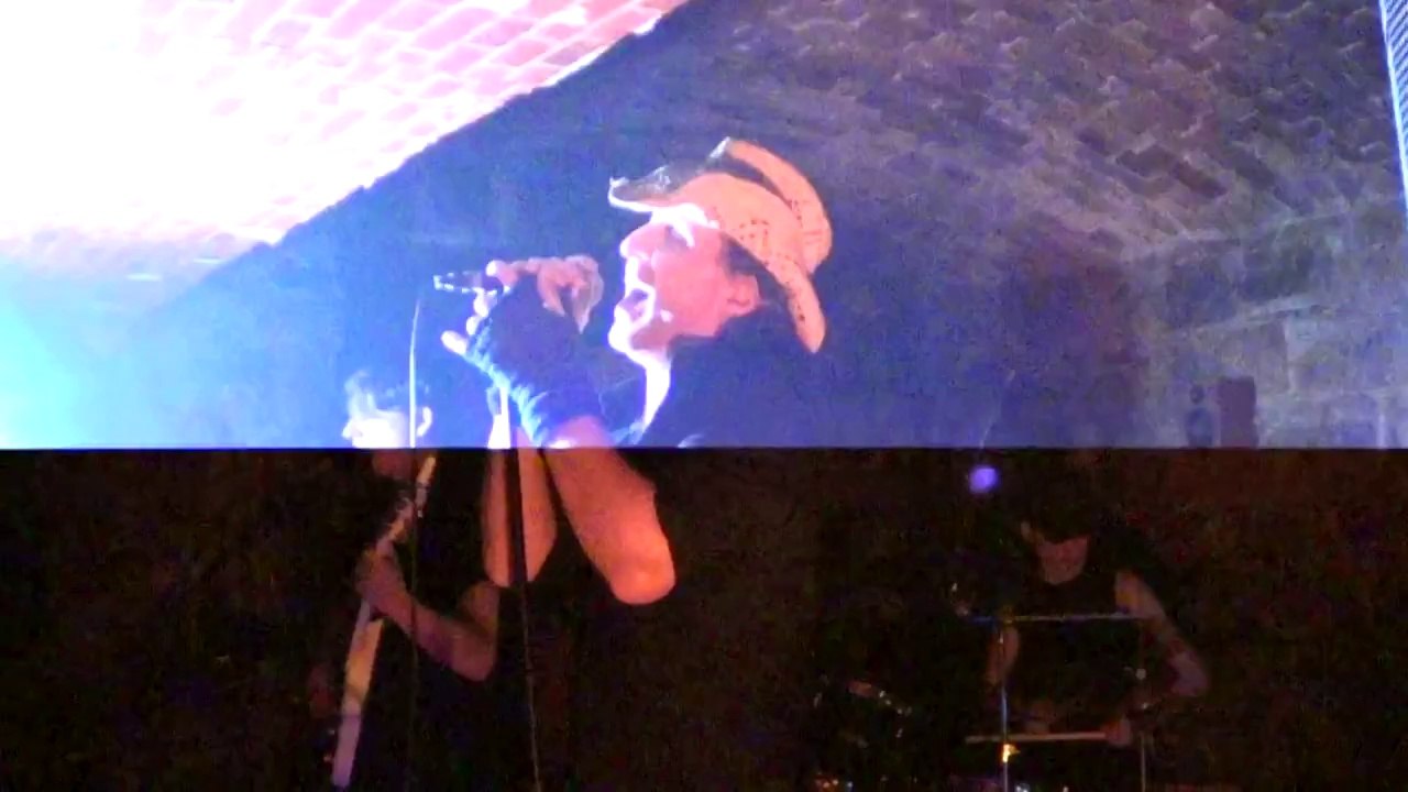 Vespera Live @ Stage Pub Sighet (concert oprit la cerinta Politiei 20 dec 2013)