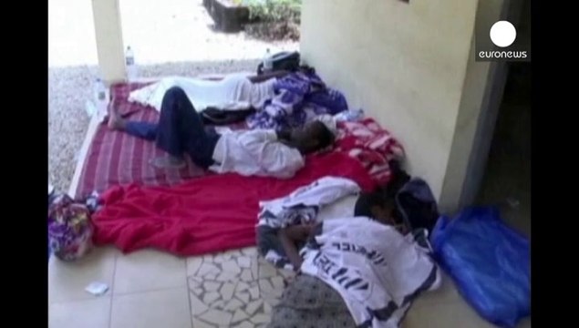 Ebola'dan ölenlerin sayısı bine yaklaştı