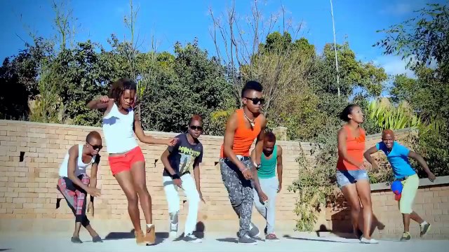 GASY LADY ( TSY MILAY )Clip malagasy2014