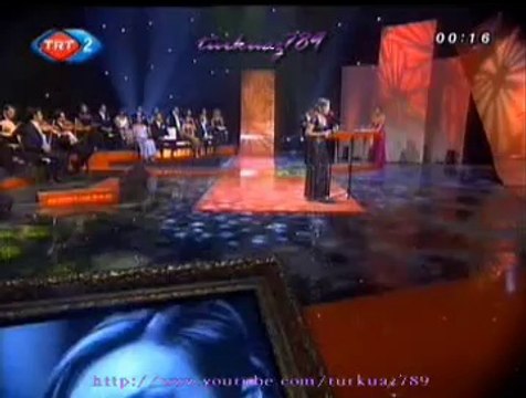 Hilâl YÜZER-Lezzet Almış Geçmiyor Sevdâ-Yı Dildârdan Gönül
