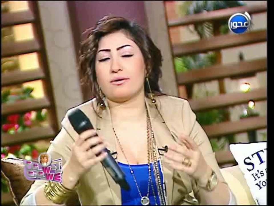 #ربع_دستة_ستات - #بوسي  انا شرقاوية وامي كانت مطربة واغرب موقف كان فرح ابن مستشار في بنها