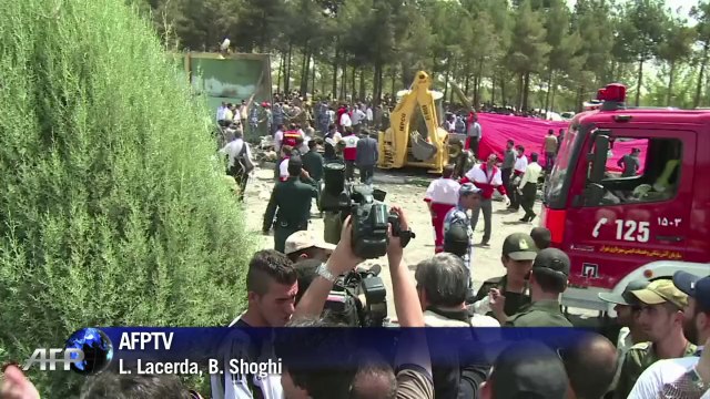 Queda de avião em Teerã deixa 38 mortos