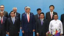 China rebuffs U.S. efforts on South China Sea tensions