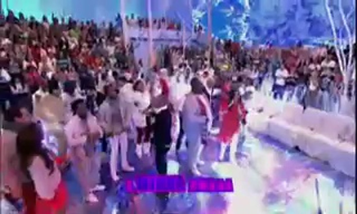 TV Globo 2014-08-10 Esquenta com Amigos do Pagode e Marcos e Belutti (2)