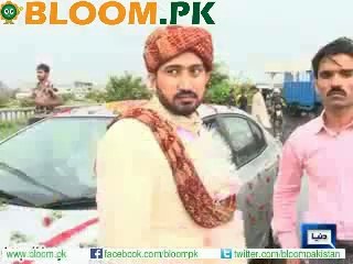 Waseem Baraat stopped due to containers on road