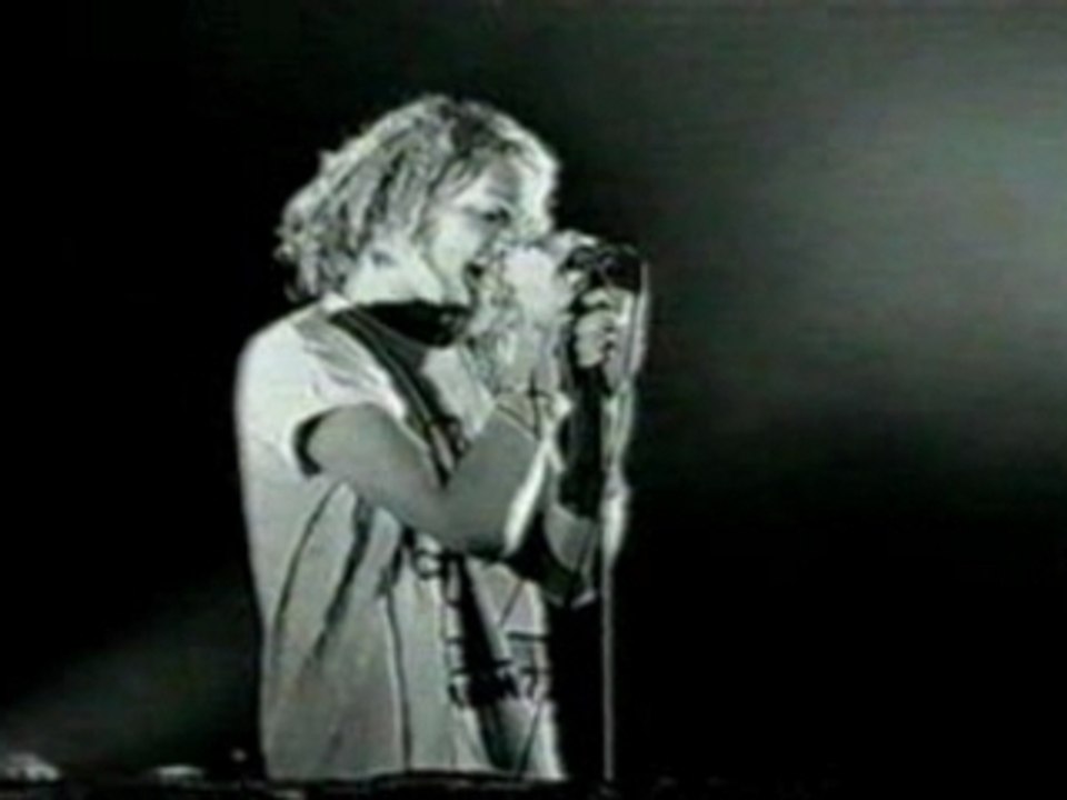 Alice In Chains - Love Hate Love