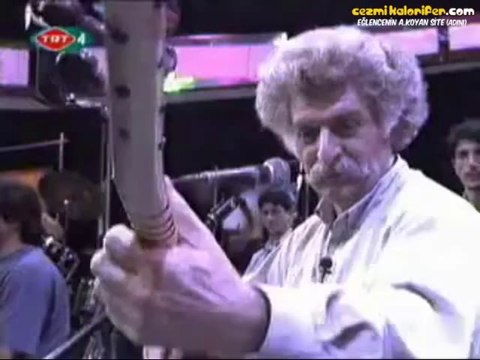 Kardeş Payı'nın Şerif Abisi Sadık Gürbüz'den Bilmem Şu Feleğin Bende Nesi Var Türküsü