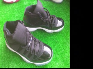Air Jordan 11 Xi Retro Low Infrared 23