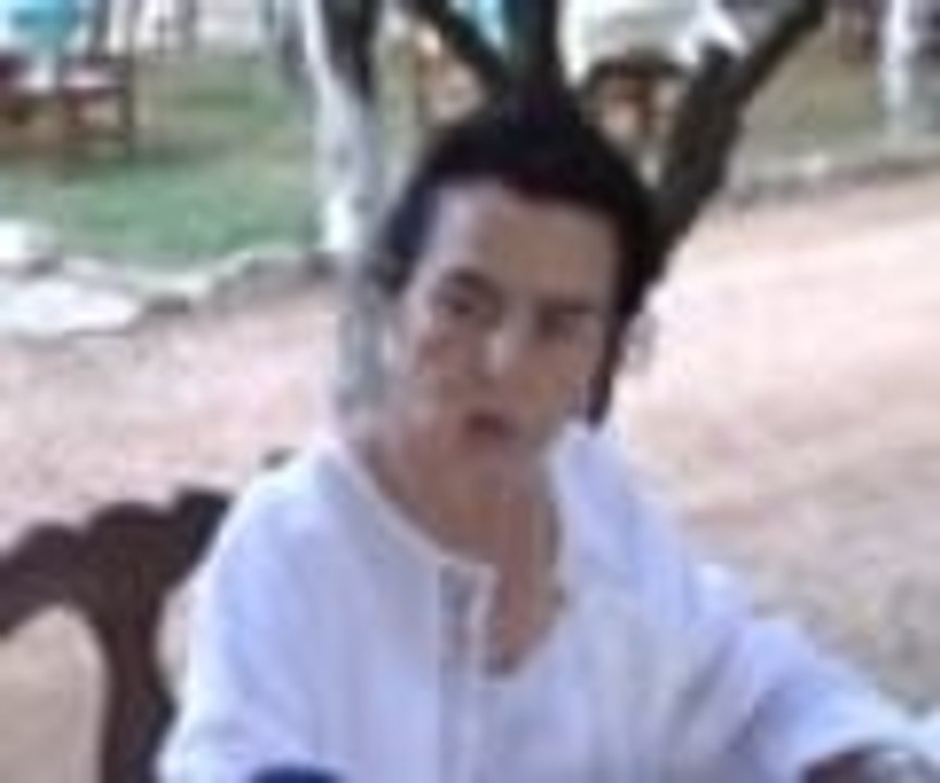 Fatma Girik'ten "gençlere yer açın" çağrısı