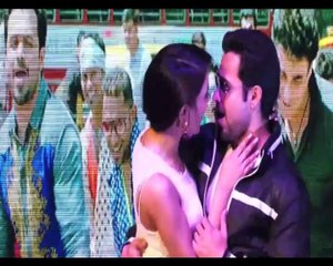 Emraan Humaima dance with college students