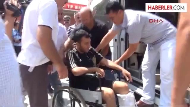 Adliyeye Tekerlekli Sandalyede Götürüldü