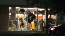 Violence and looting erupt in Missouri following shooting of unarmed black teen