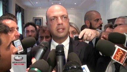 Lavoro, Alfano: "Aboliamo Articolo 18"
