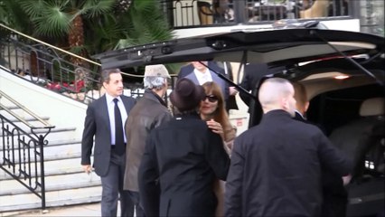Carla Bruni-Sarkozy : Ses vacances à Bali tournent au drame