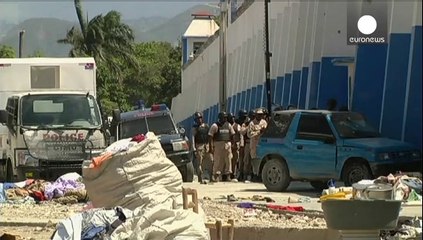 Haiti'de silahlı bir grup cezaevinden mahkumları kaçırdı