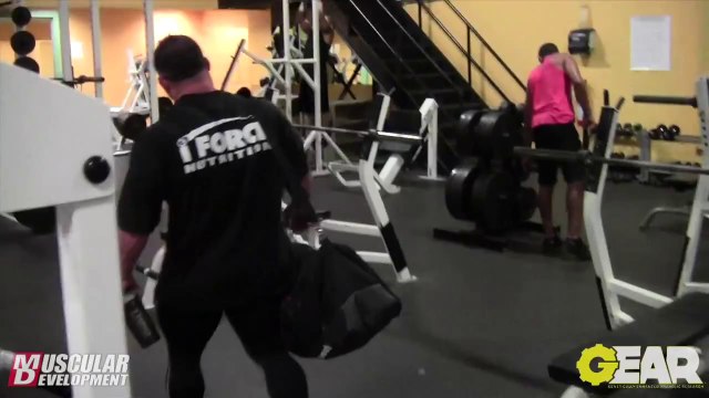 Jose Raymond - 2014 MR Olympia Bound Quads and Hams Workout