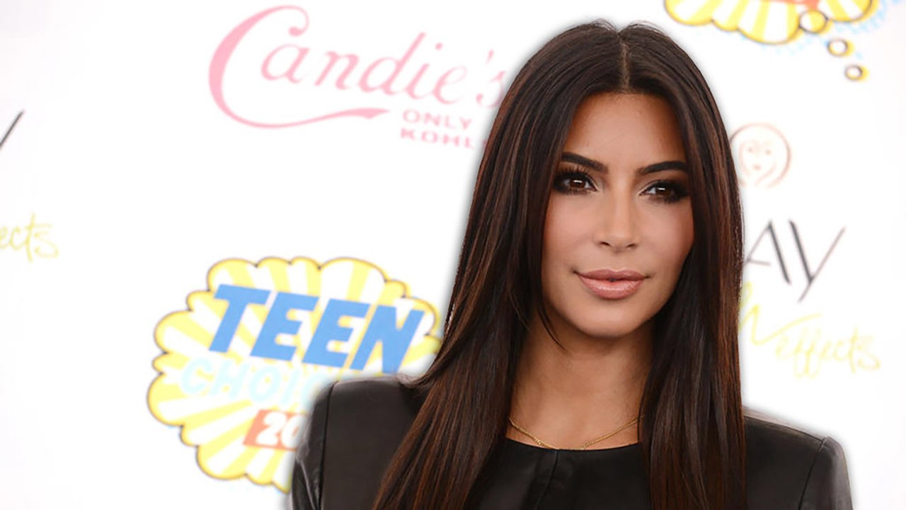 Kim Kardashian Gives A Tour Of Kanye’s New Mansion on KUWTK