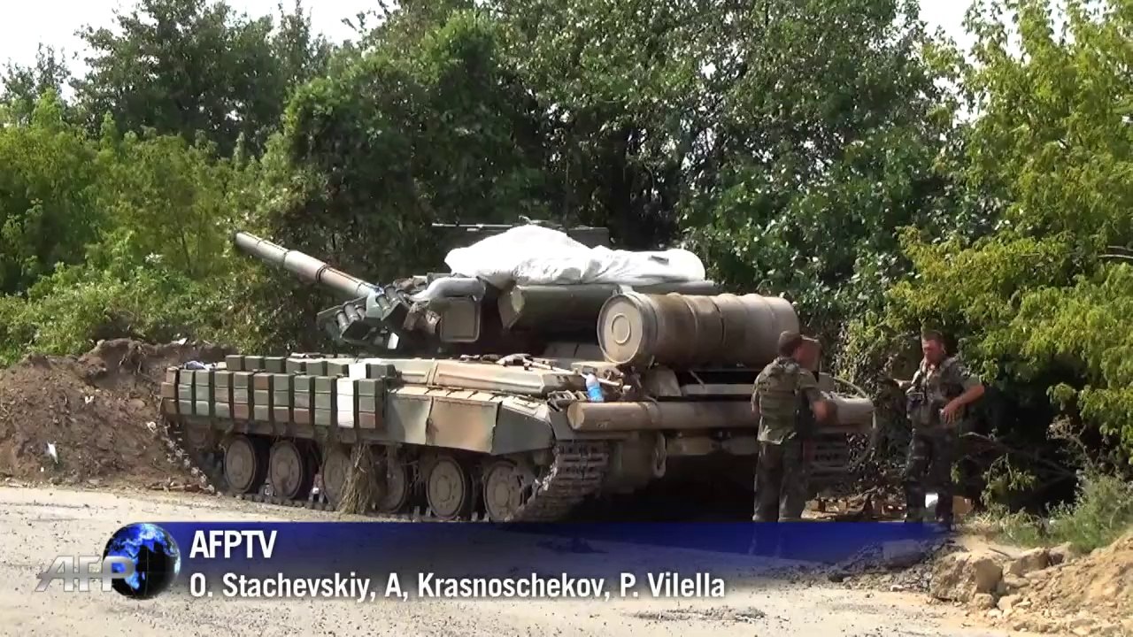 Donetsk, nacer bajo bombardeos