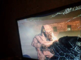 Call of Duty : Black Ops - Bug d'un ennemis en Campagne XD !