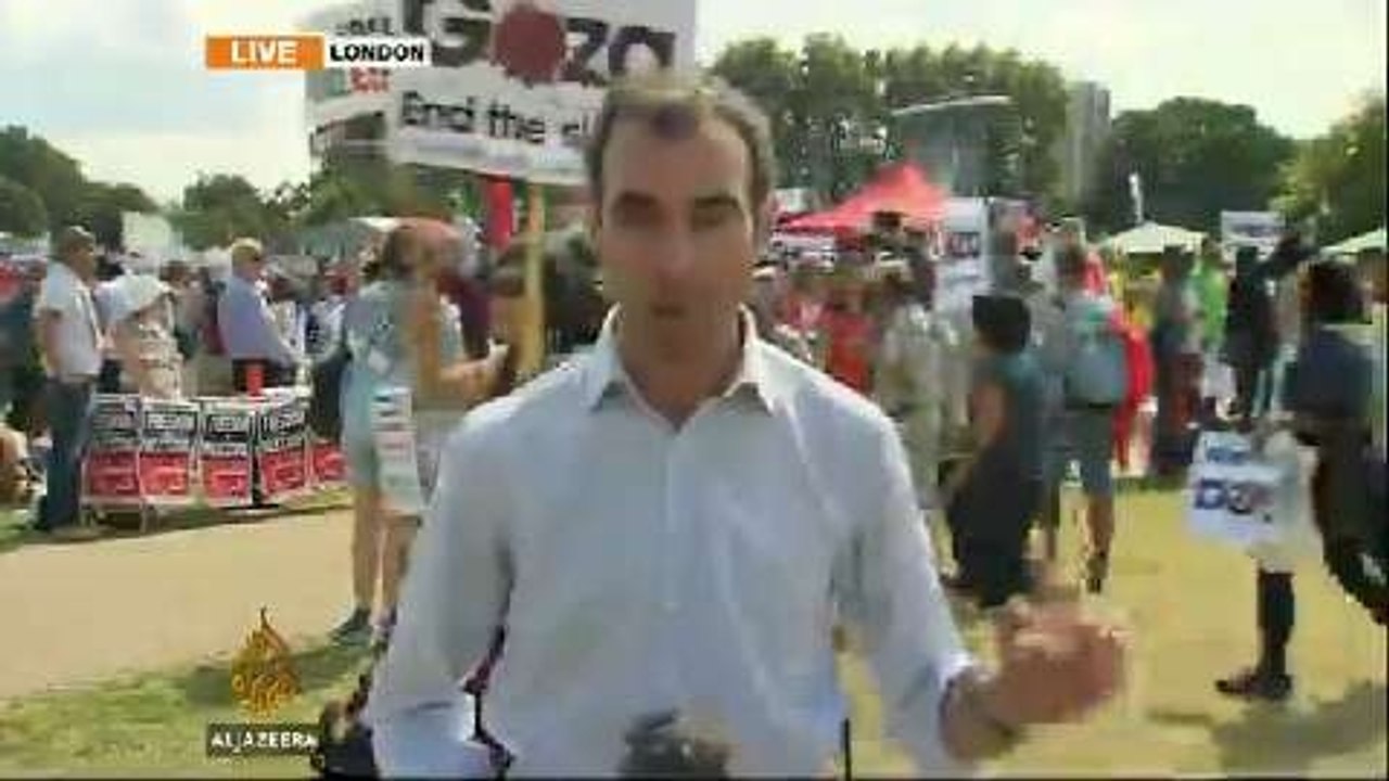 Demonstrators rally in London against Gaza operation