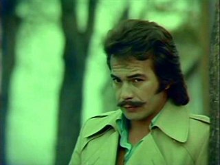 ORHAN GENCEBAY BİR ZAMAN AĞLAYIP